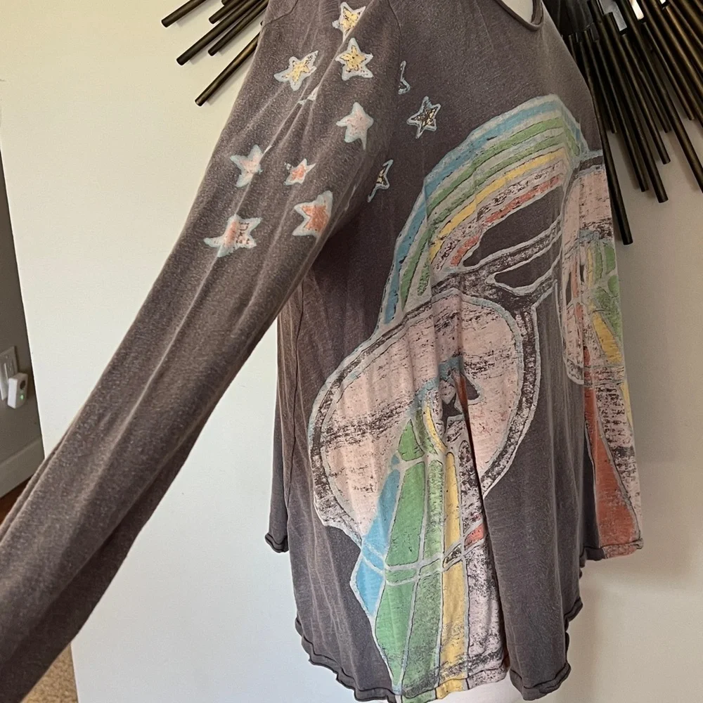 Magnolia Pearl Gray Long Sleeve Tunic - Picture 2 of 6